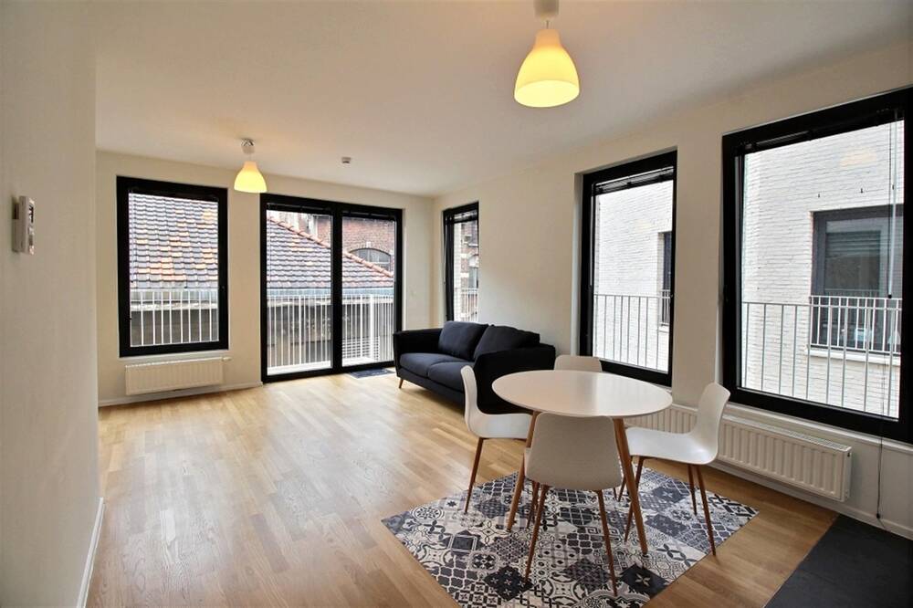 Studio à louer à Bruxelles 1000 895.00€ 0 chambres 40.00m² - annonce 553952