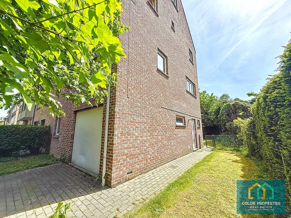 Huis te  koop in Ukkel 1180 795000.00€ 5 slaapkamers 233.00m² - Zoekertje 553870