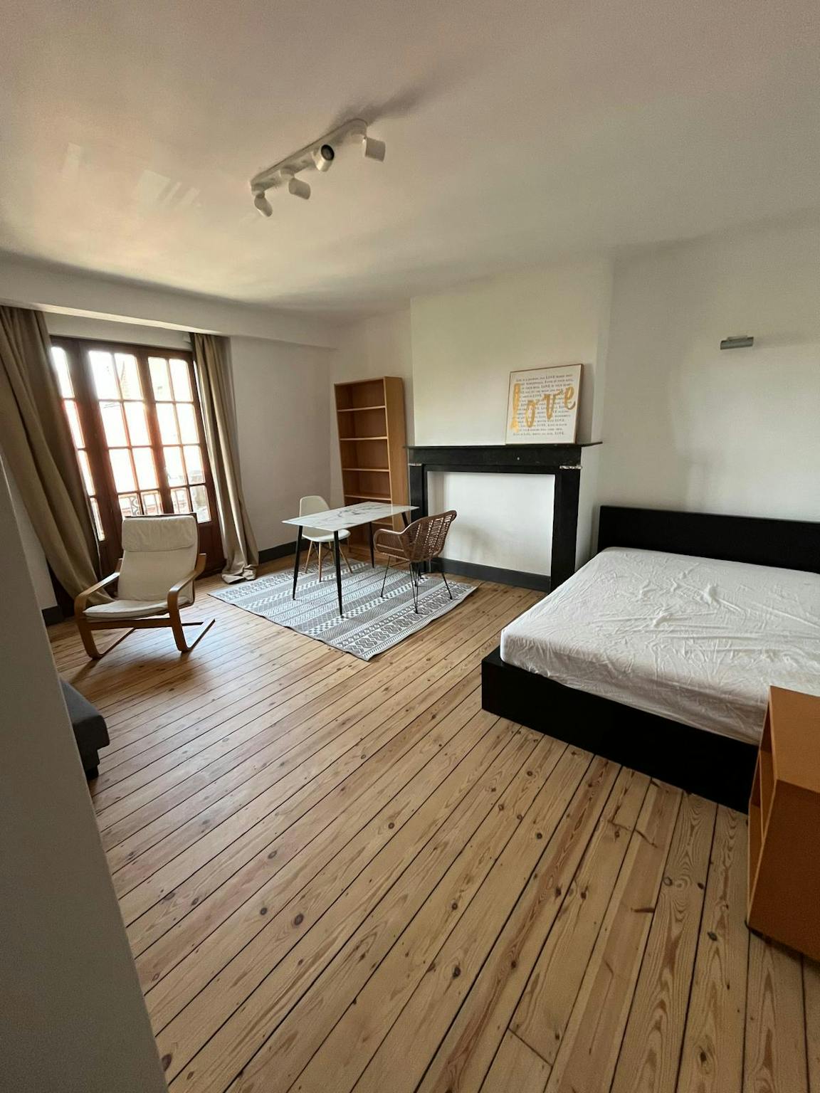 Appartement à louer à Anderlecht 1070 650.00€ 1 chambres 80.00m² - annonce 554024