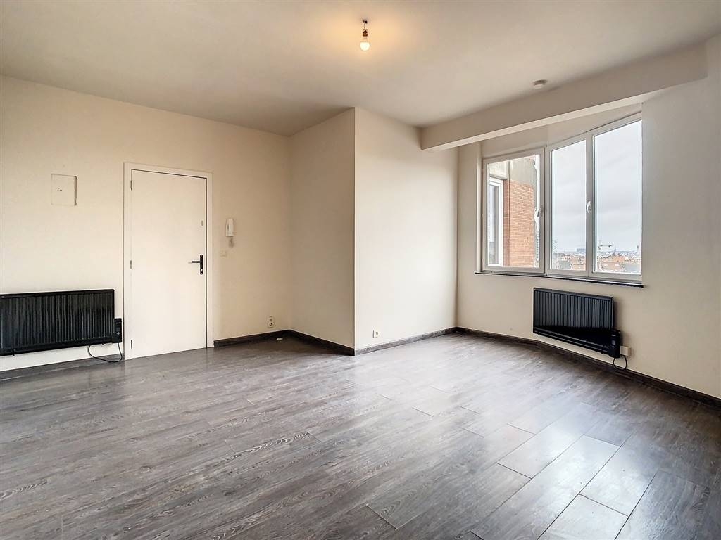Studio te  koop in Brussel 1000 129000.00€  slaapkamers 30.00m² - Zoekertje 555811
