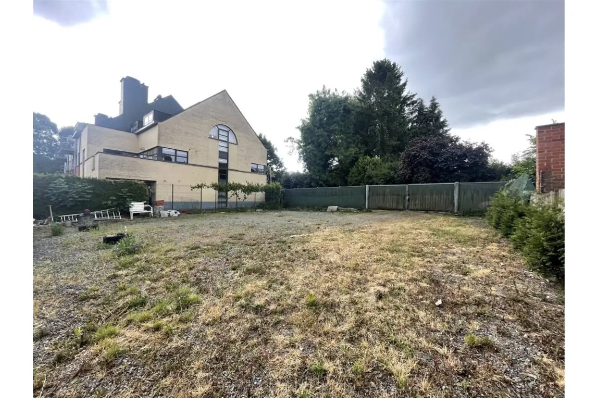 Terrain à vendre à Molenbeek-Saint-Jean 1080 415000.00€  chambres m² - annonce 555830