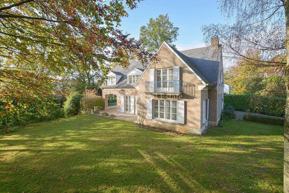 Huis te in Sint-Pieters-Woluwe 1150 1495000.00€ 5 slaapkamers 381.00m² - Zoekertje 555885
