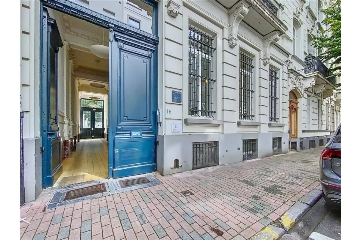 Penthouse te  in Sint-Gillis 1060 865000.00€ 4 slaapkamers 197.00m² - Zoekertje 554737