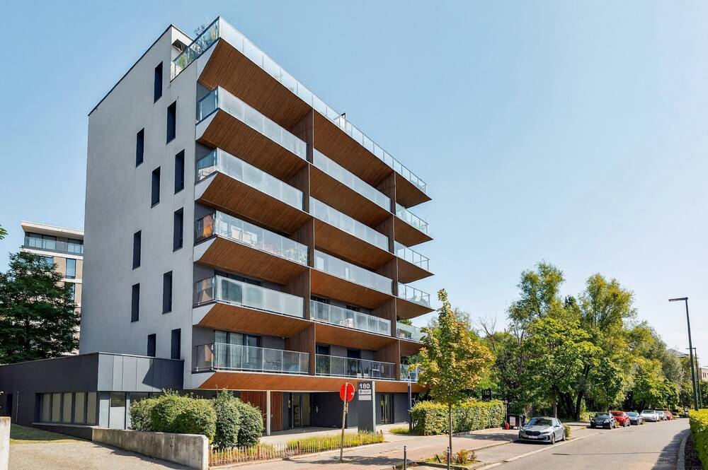 Handelszaak te koop in Sint-Lambrechts-Woluwe 1200 435000.00€ slaapkamers 136.00m² - Zoekertje 554200