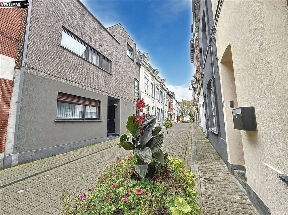 Triplex à vendre à Berchem-Sainte-Agathe 1082 330000.00€ 3 chambres 105.00m² - annonce 557345