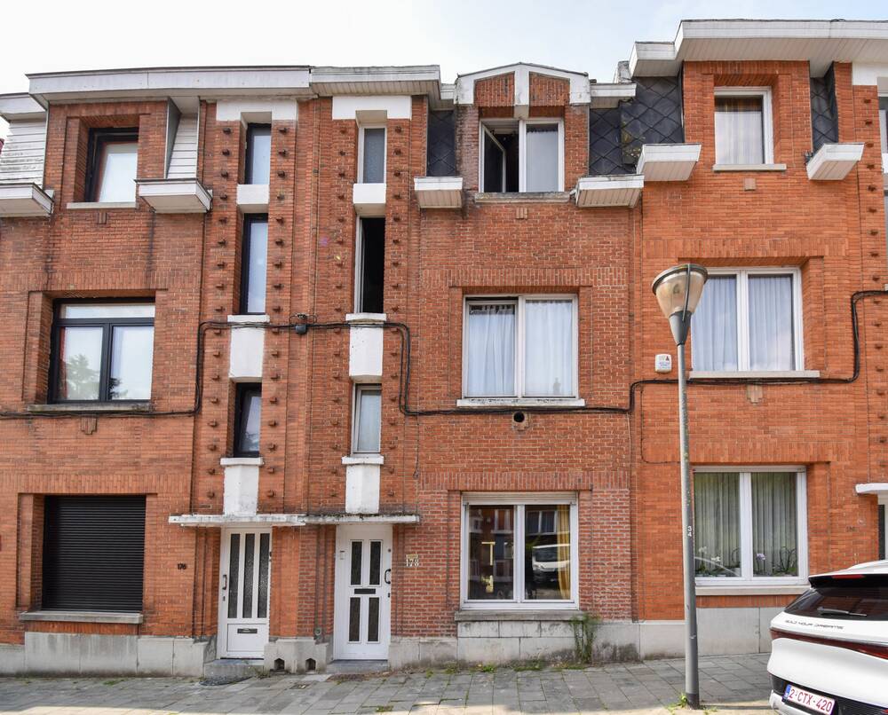 Huis te koop in Anderlecht 1070 325000.00€ 4 slaapkamers 137.00m² - Zoekertje 556746