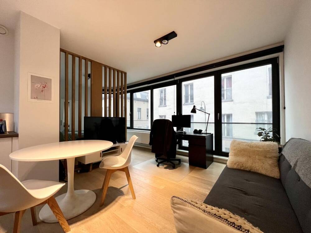 Studio te huur in Etterbeek 1040 1042.00€ 1 slaapkamers 35.00m² - Zoekertje 556686