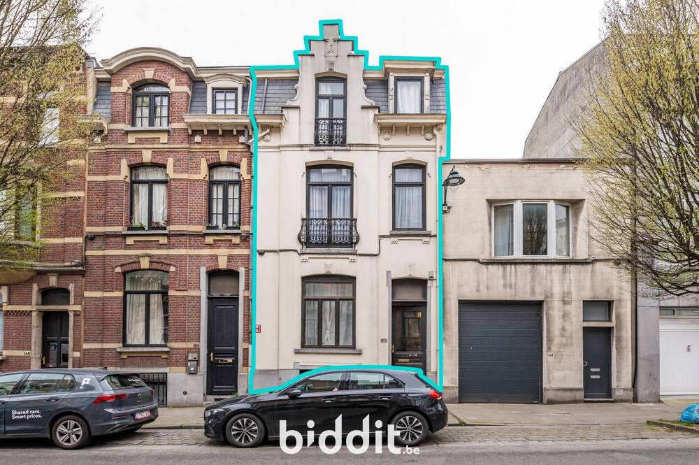 Immeuble de rapport - Immeuble à appartement à vendre à Bruxelles 1000 330000.00€ 4 chambres m² - annonce 556774