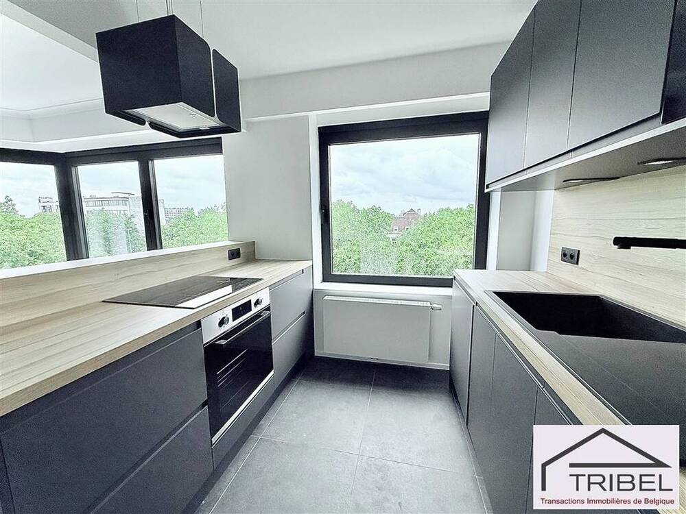 Appartement te huur in Etterbeek 1040 1750.00€ 2 slaapkamers 79.00m² - Zoekertje 558265