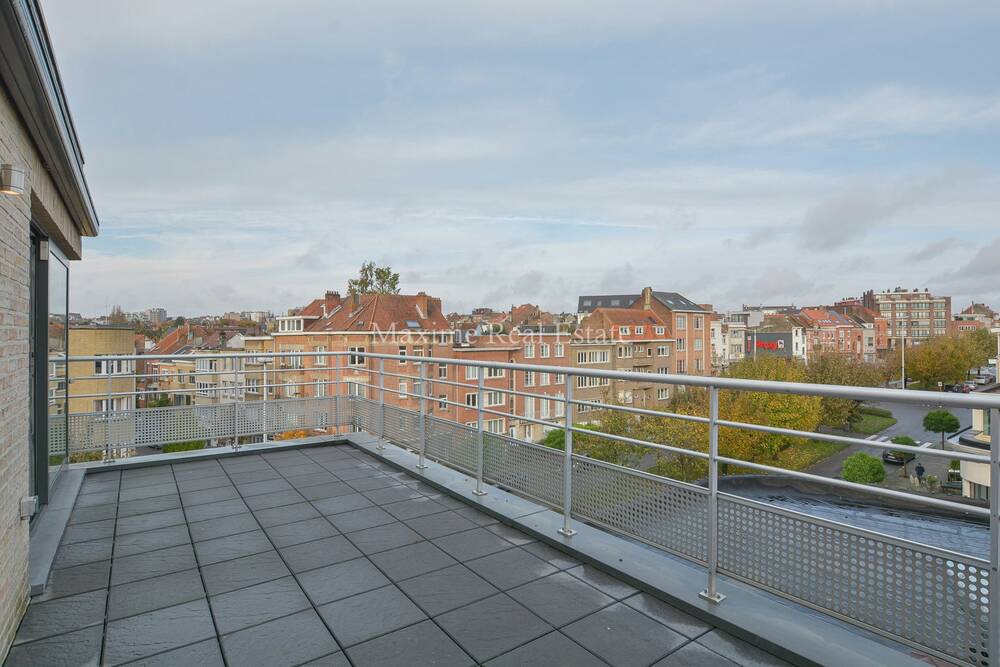 Appartement à louer à Woluwe-Saint-Lambert 1200 2750.00€ 3 chambres 137.00m² - annonce 558346