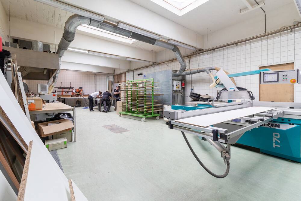 Commerce à vendre à Jette 1090 560000.00€ chambres 384.00m² - annonce 558344