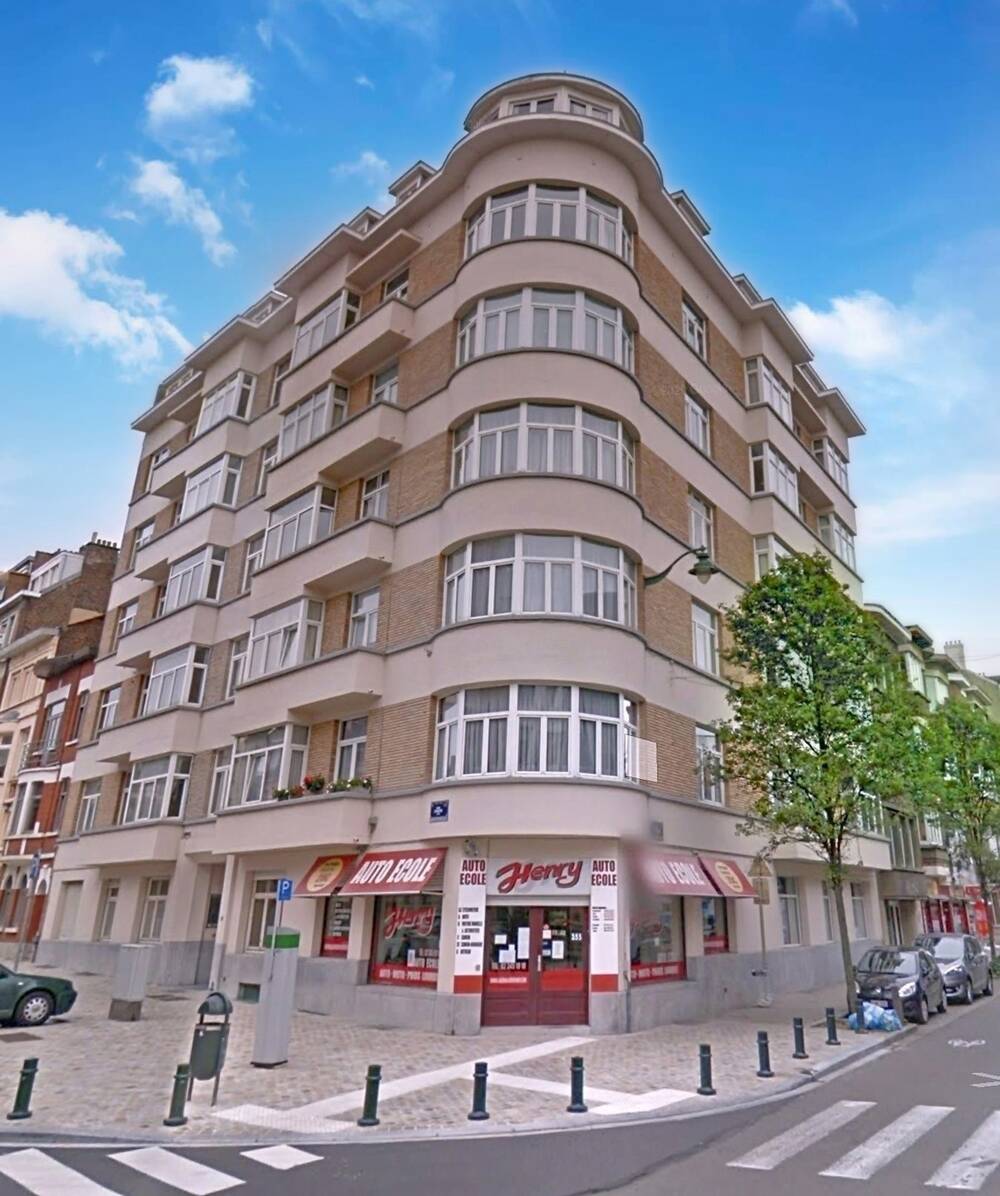 Handelszaak te huur in Vorst 1190 1800.00€ slaapkamers 85.00m² - Zoekertje 557726