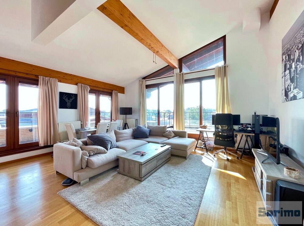 Penthouse à à Woluwe-Saint-Lambert 1200 495000.00€ 2 chambres 111.00m² - annonce 558055