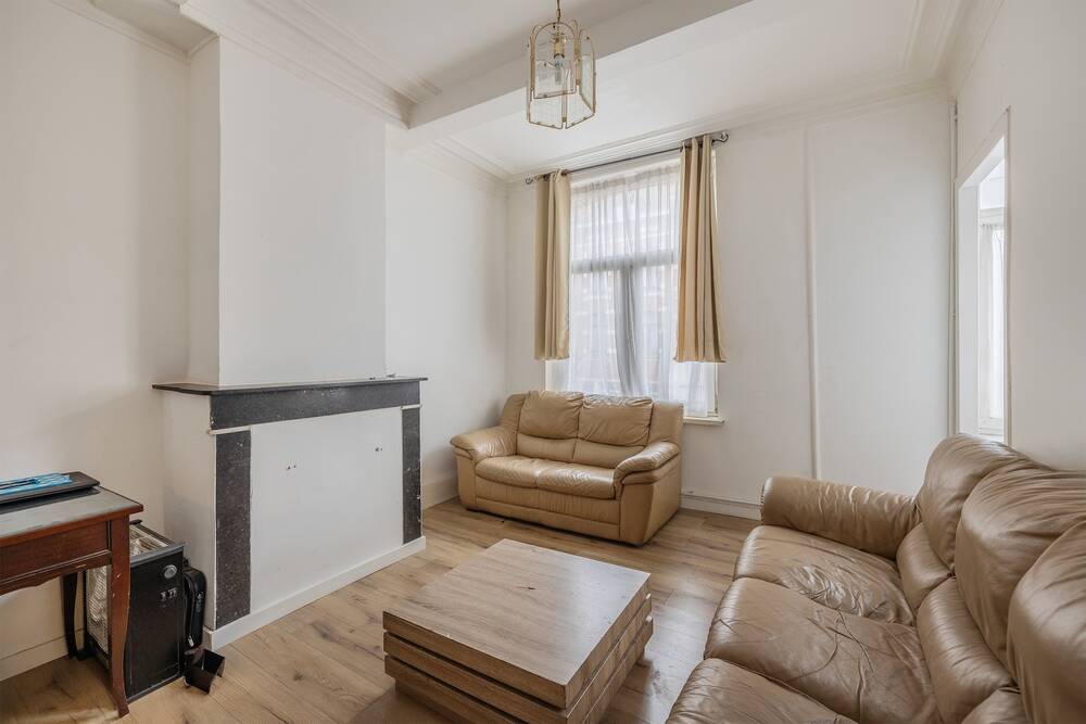 Immeuble mixte à vendre à Anderlecht 1070 549000.00€ 7 chambres 432.00m² - annonce 558095