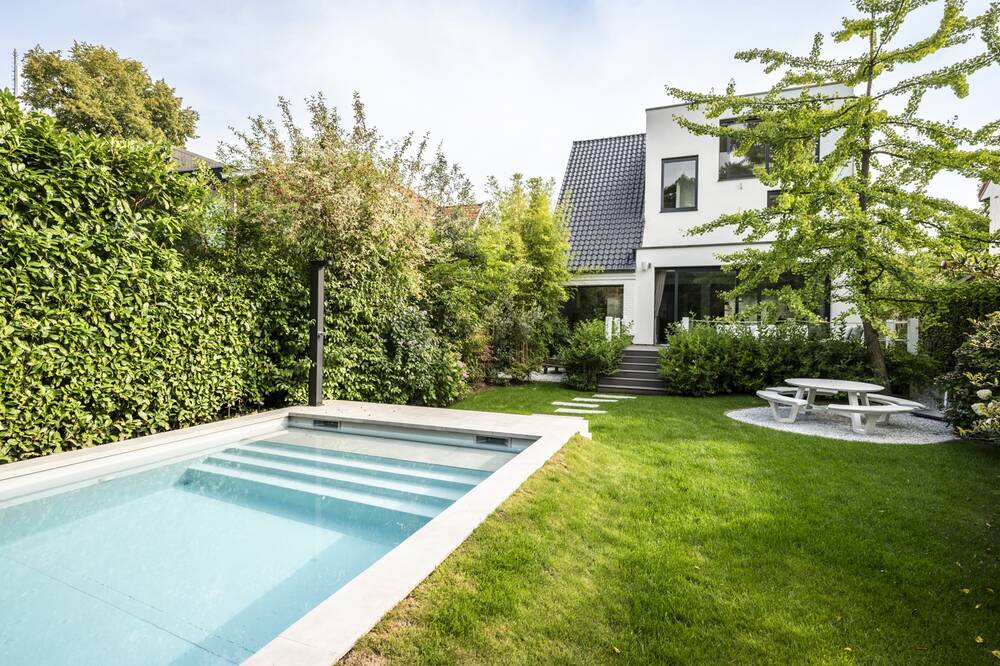 Villa te  koop in Ukkel 1180 1395000.00€ 4 slaapkamers 300.00m² - Zoekertje 557897