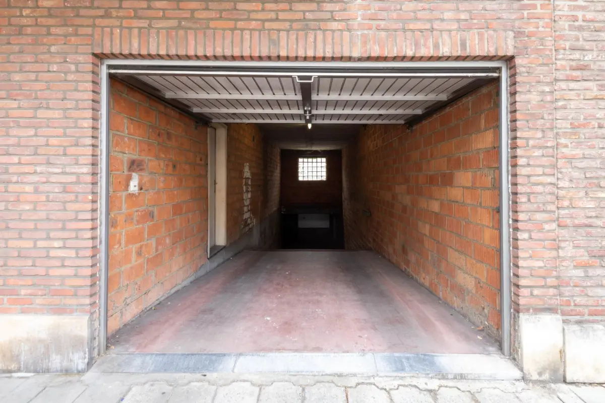 Box te koop in Evere 1140 25000.00€ slaapkamers m² - Zoekertje 558648