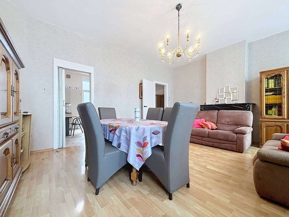 Huis te koop in Koekelberg 1081 310000.00€ 2 slaapkamers 120.00m² - Zoekertje 558669
