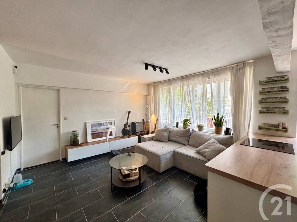 Appartement te koop in Anderlecht 1070 169000.00€ 1 slaapkamers 52.00m² - Zoekertje 559292