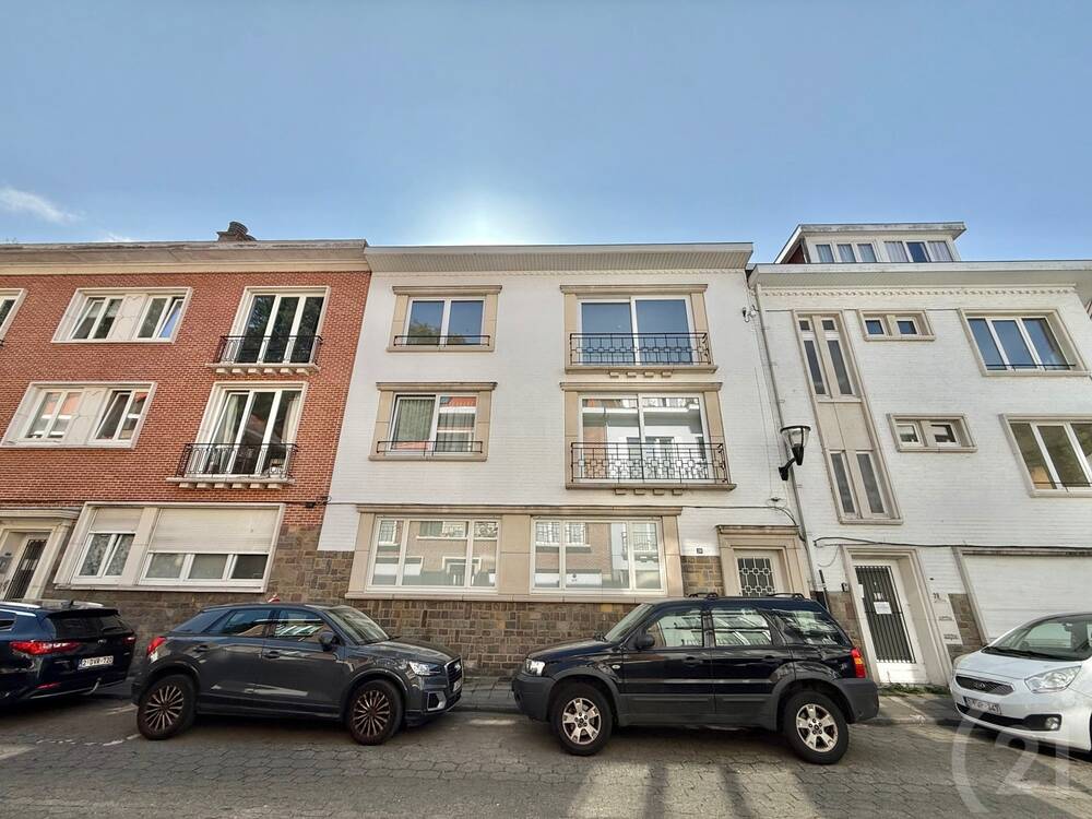 Appartement te koop in Watermaal-Bosvoorde 1170 325000.00€ 2 slaapkamers 79.00m² - Zoekertje 560216