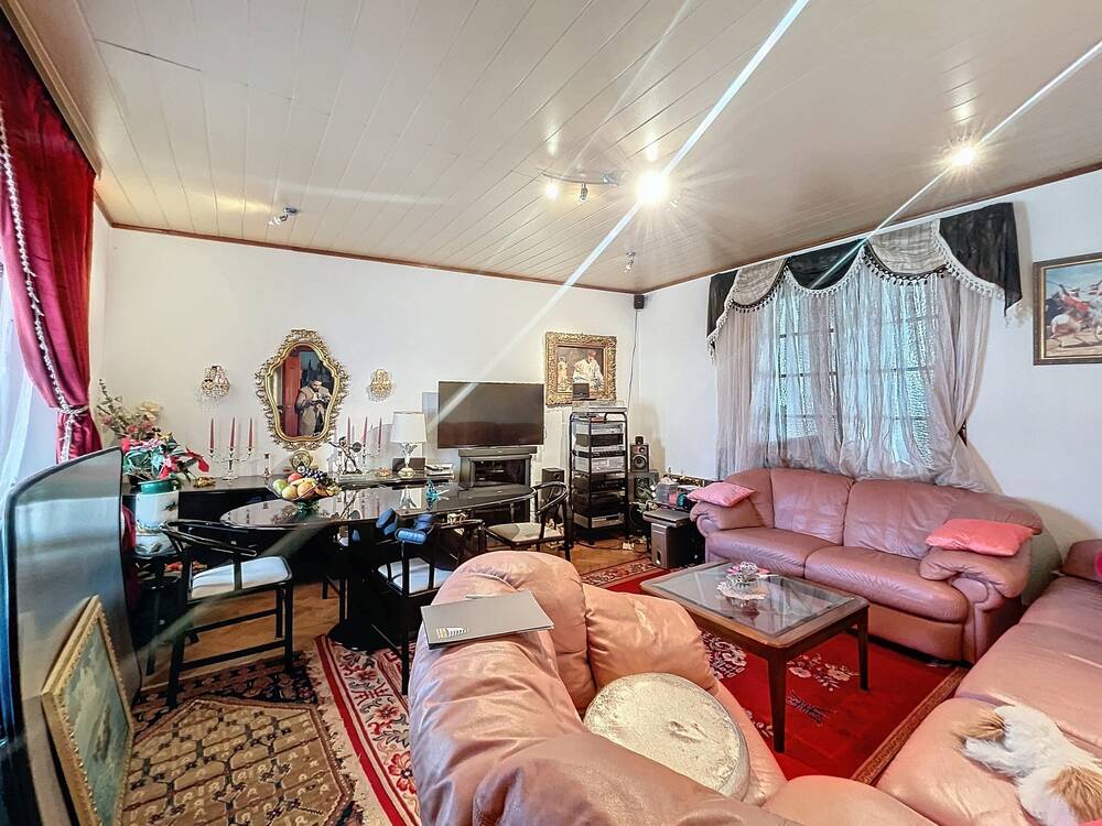 Appartement te koop in Sint-Jans-Molenbeek 1080 229000.00€ 2 slaapkamers 85.00m² - Zoekertje 560347