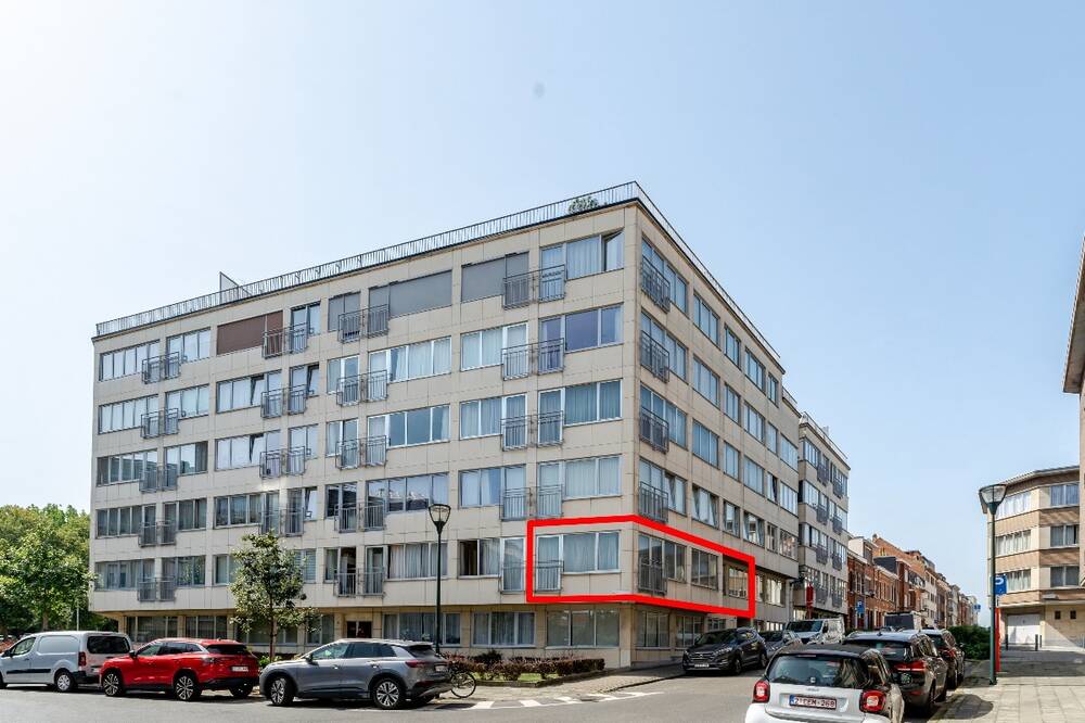 Appartement te koop in Sint-Lambrechts-Woluwe 1200 355000.00€ 2 slaapkamers 113.00m² - Zoekertje 559942