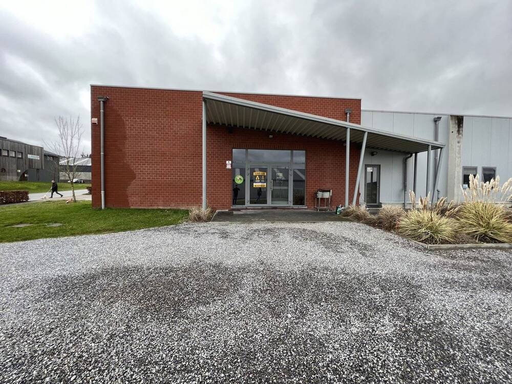 Commerce à louer à Barvaux-sur-Ourthe 6940 700.00€  chambres 120.00m² - annonce 559904