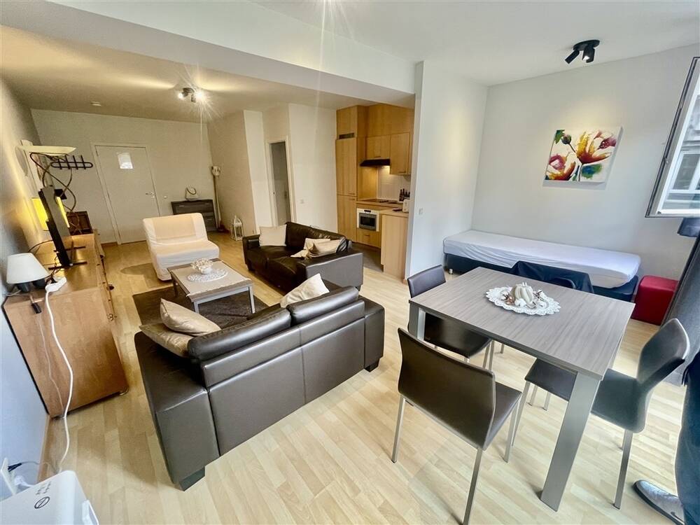 Appartement te koop in Brussel 1000 315000.00€ 2 slaapkamers 72.00m² - Zoekertje 559906