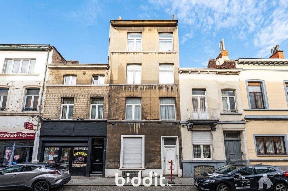 Huis te koop in Koekelberg 1081 295000.00€ 5 slaapkamers m² - Zoekertje 560261