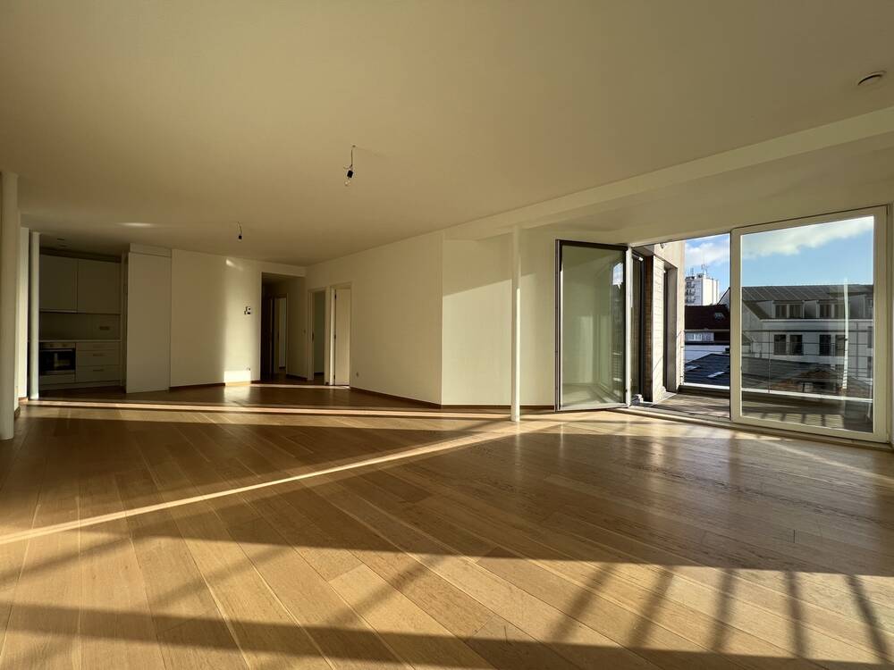 Appartement te huur in Schaarbeek 1030 1590.00€ 3 slaapkamers 122.00m² - Zoekertje 560556