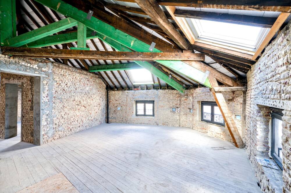Appartement te koop in Brussel 1000 299000.00€ 3 slaapkamers 105.00m² - Zoekertje 560673