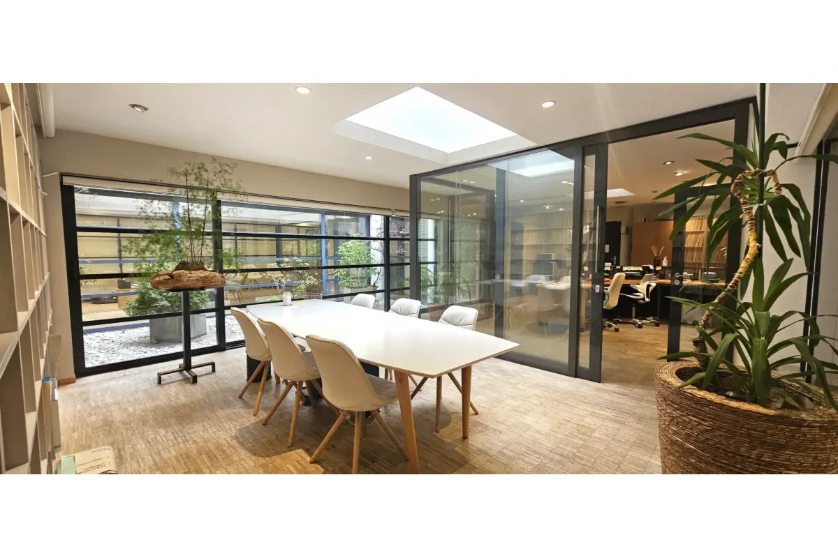 Commerce à vendre à Saint-Gilles 1060 500000.00€  chambres 215.00m² - annonce 560506