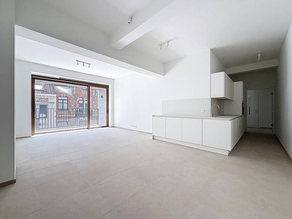 Appartement à à Saint-Gilles 1060 2600.00€ 4 chambres 155.00m² - annonce 560695
