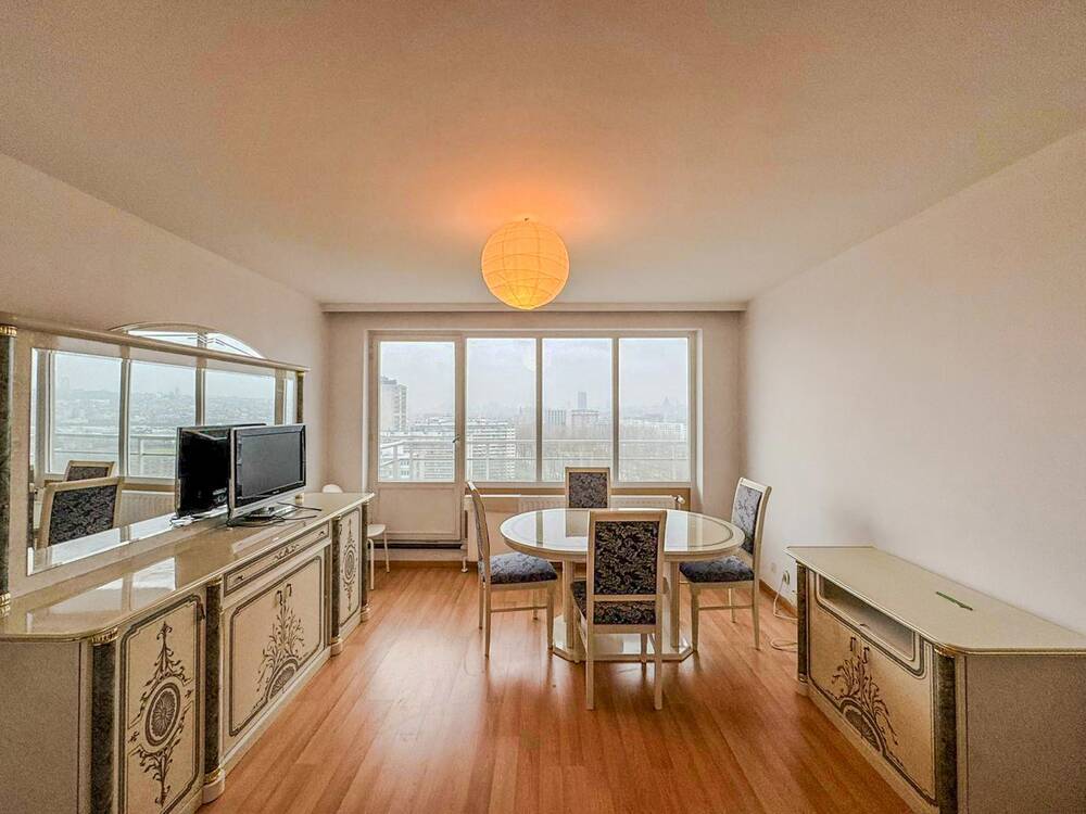 Appartement te koop in Anderlecht 1070 135000.00€ 1 slaapkamers 48.00m² - Zoekertje 561654