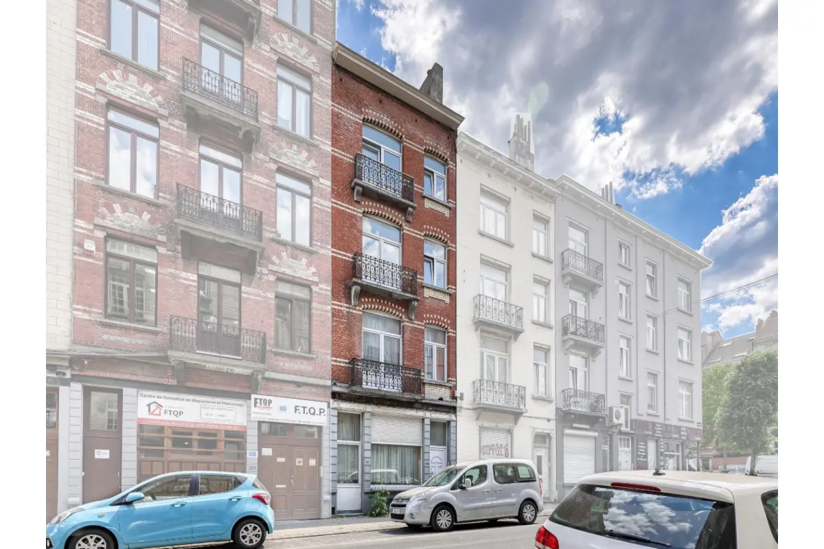Immeuble de rapport - Immeuble à appartement à vendre à Forest 1190 610000.00€ 5 chambres m² - annonce 561873