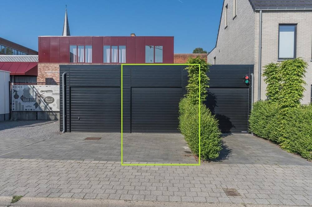 Parking / garage à louer à Olen 2250 110.00€  chambres m² - annonce 560935