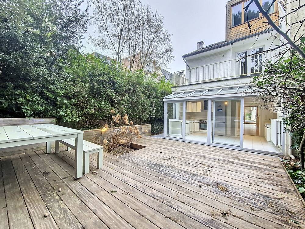 Huis te huur in Ukkel 1180 2700.00€ 4 slaapkamers 193.00m² - Zoekertje 561512