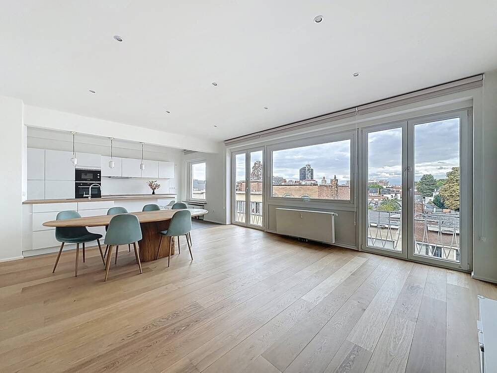 Appartement à à Uccle 1180 1950.00€ 3 chambres 120.00m² - annonce 561351