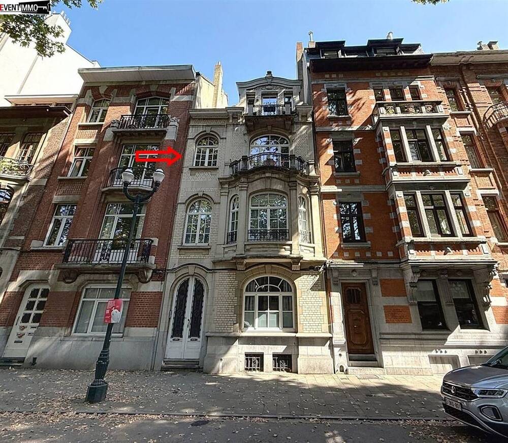 Appartement te koop in Schaarbeek 1030 285000.00€ 1 slaapkamers 84.00m² - Zoekertje 561913