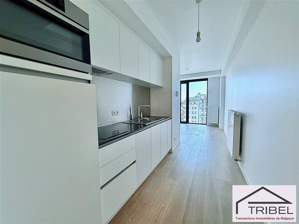 Studio à louer à Bruxelles 1000 980.00€ chambres 50.00m² - annonce 561725