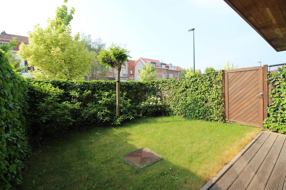 Rez-de-chaussée à louer à Woluwe-Saint-Pierre 1150 1100.00€ 1 chambres 65.00m² - annonce 562333