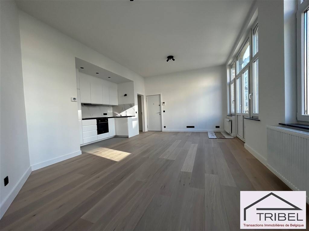 Appartement à à Ixelles 1050 1200.00€ 1 chambres 60.00m² - annonce 562576