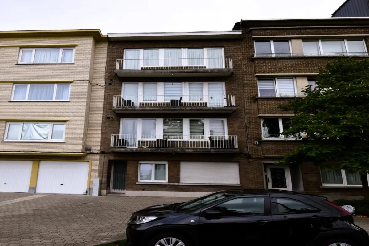 Benedenverdieping te  koop in Sint-Jans-Molenbeek 1080 220000.00€ 2 slaapkamers 70.00m² - Zoekertje 562050