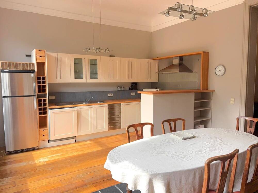 Appartement à louer à Schaerbeek 1030 1250.00€ 1 chambres 82.00m² - annonce 563217