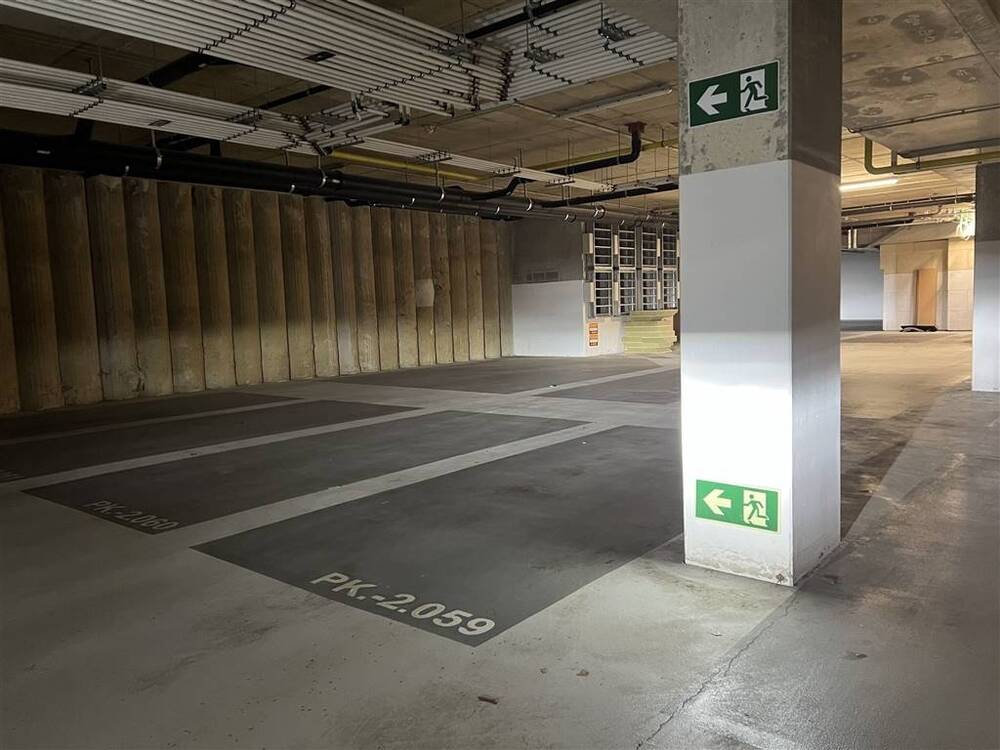 Parking / garage à louer à Louvain-la-Neuve 1348 80.00€  chambres m² - annonce 563102