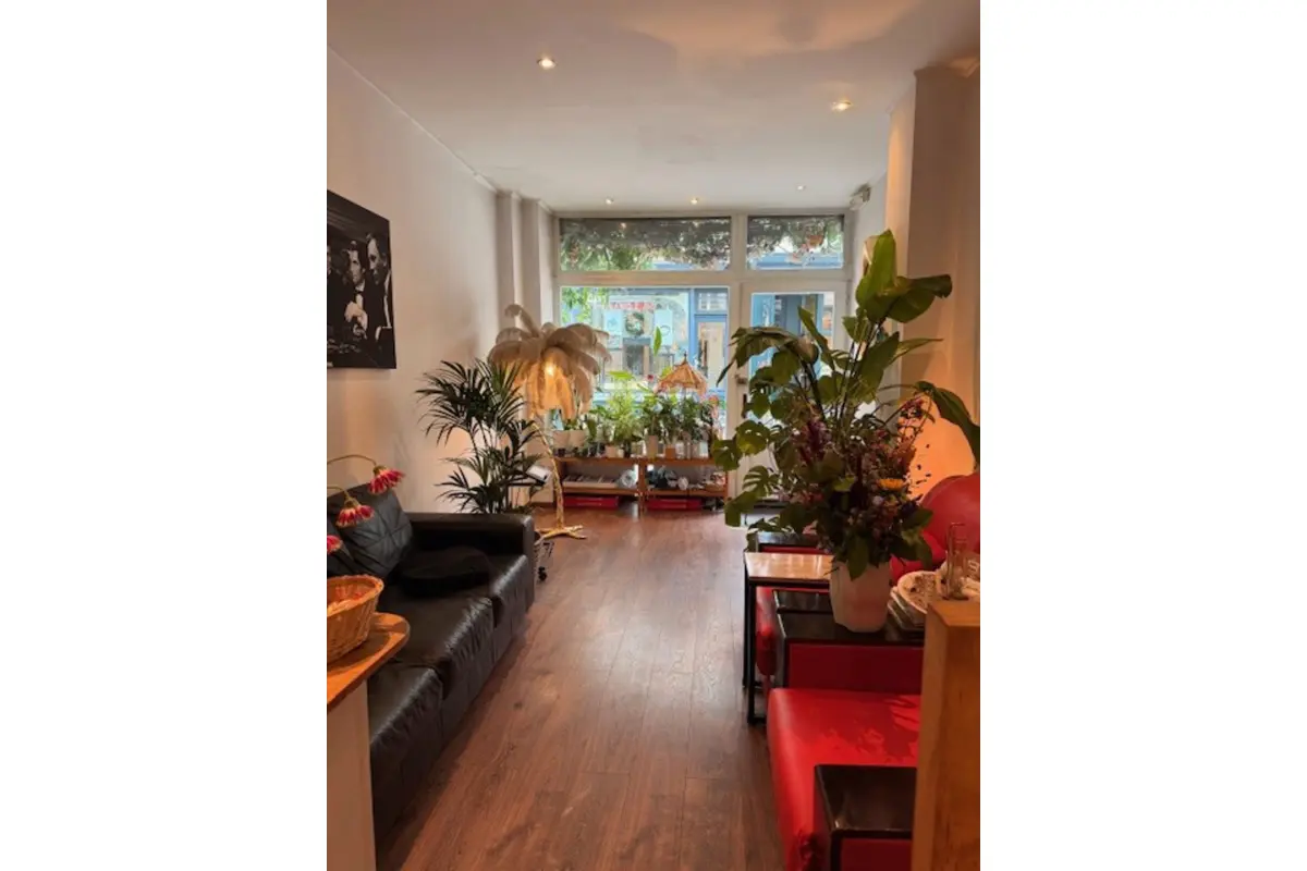 Commerce à vendre à Bruxelles 1000 300000.00€  chambres 60.00m² - annonce 563181