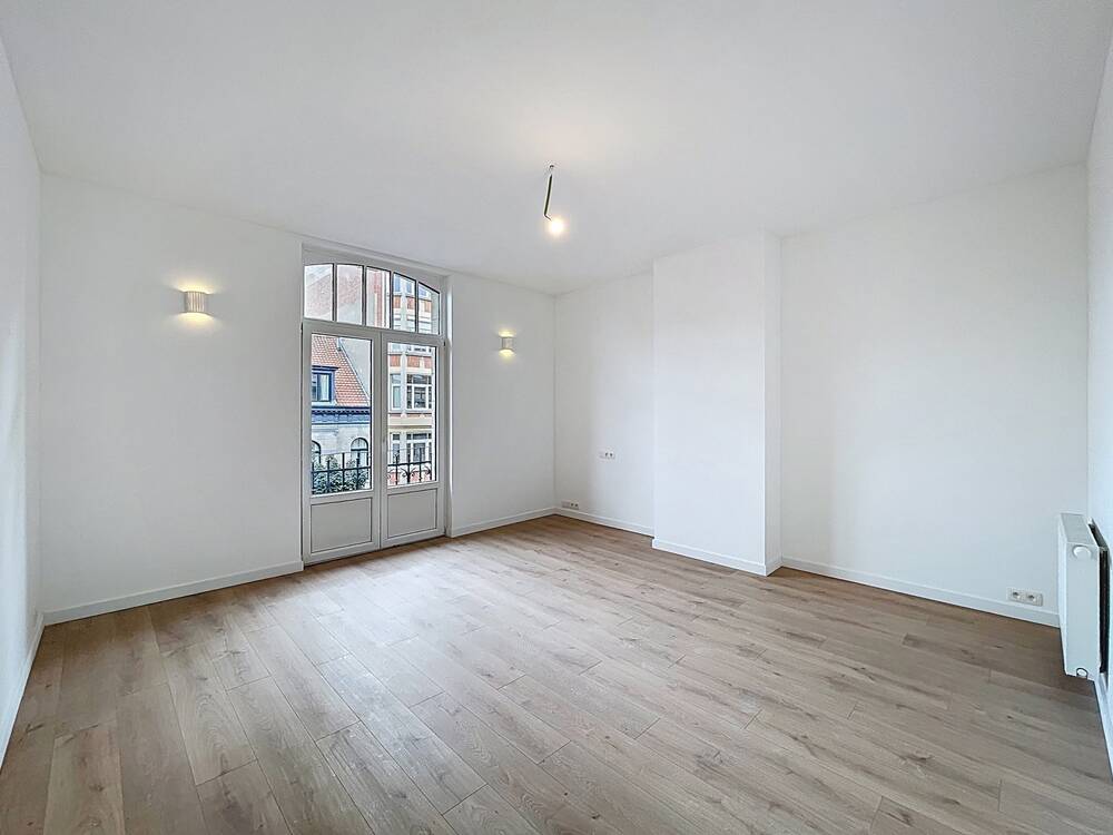 Appartement à à Schaerbeek 1030 1200.00€ 1 chambres 60.00m² - annonce 563322