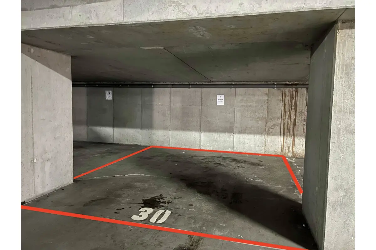 Parking / garage à vendre à Woluwe-Saint-Lambert 1200 25000.00€  chambres m² - annonce 563219