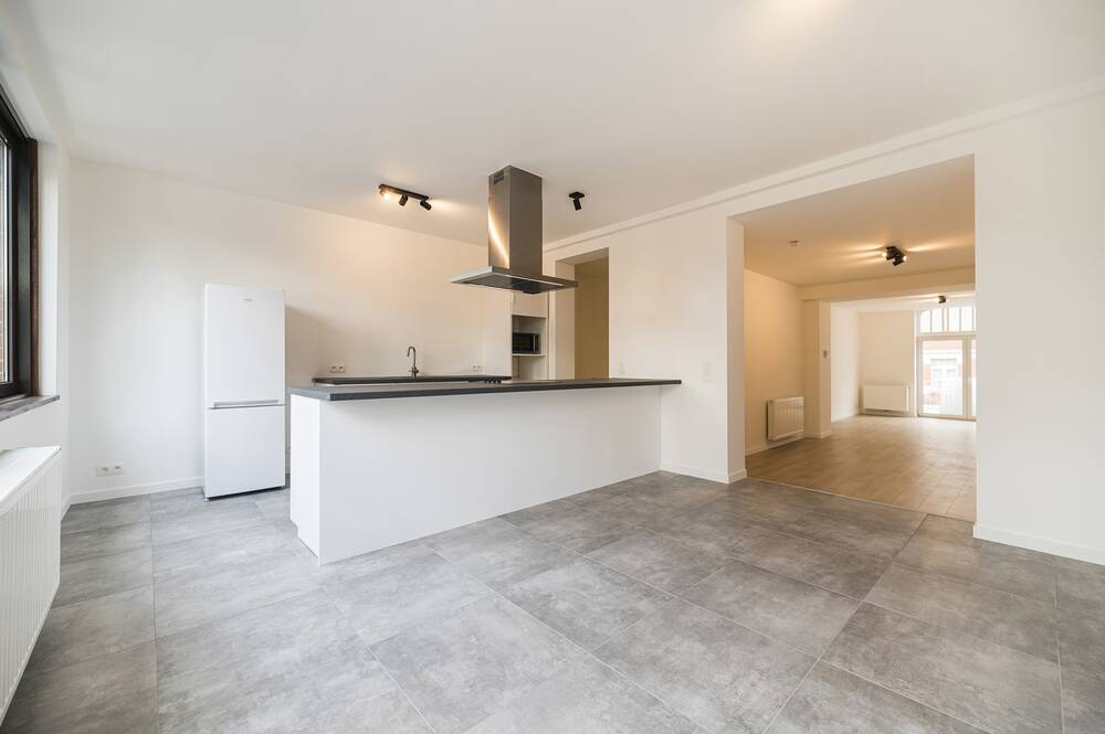 Huis te huur in Elsene 1050 2750.00€ 4 slaapkamers 198.00m² - Zoekertje 563227