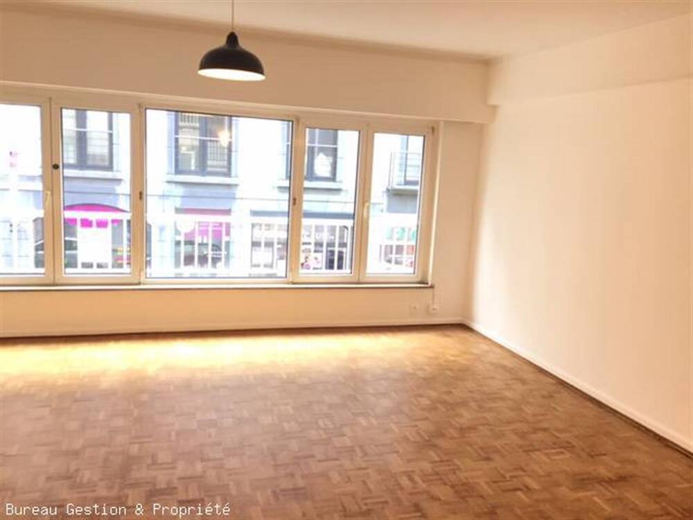 Studio à louer à Ixelles 1050 750.00€ chambres 40.00m² - annonce 563661