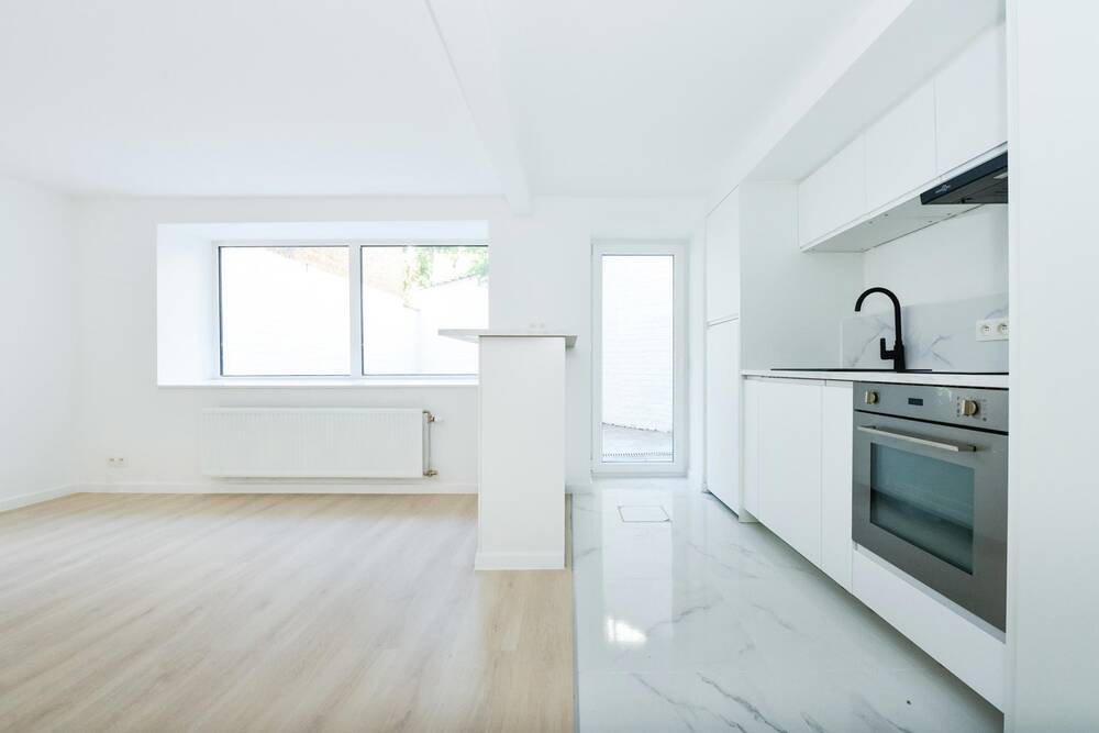 Studio à louer à Anderlecht 1070 890.00€ 0 chambres 30.00m² - annonce 563326